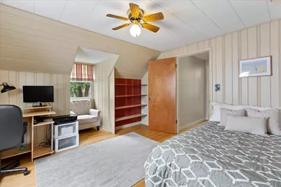 1718 N 79th Court, Elmwood Park, IL 60707 - Photo 18