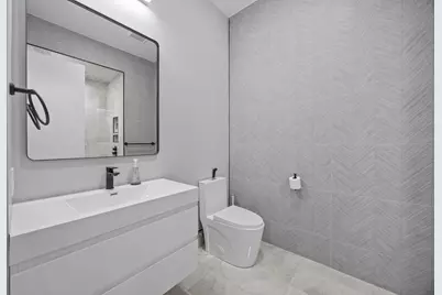 2024 W Irving Park Road #302, Chicago, IL 60618 - Photo 20