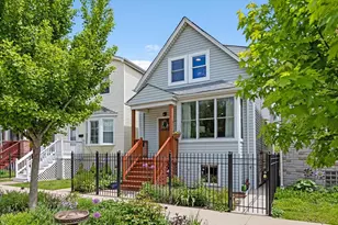 2911 N Washtenaw Ave, Chicago, IL 60618 - Photo 1