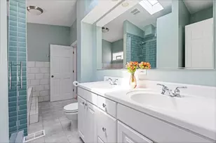 2911 N Washtenaw Ave, Chicago, IL 60618 - Photo 14