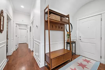 2853 N Halsted Street #202, Chicago, IL 60657 - Photo 2
