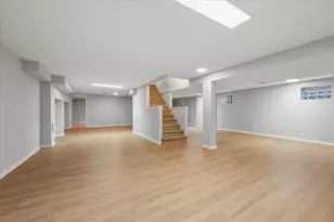 3724 Winnetka Rd, Glenview, IL 60026 - Photo 26