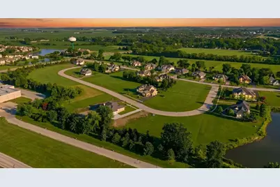1716 Tewksberry Drive, Sycamore, IL 60178 - Photo 4