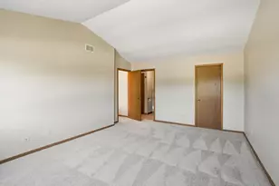 9297 Erin Ln, Orland Park, IL 60462 - Photo 16