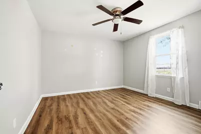 907 N Allin Street, Bloomington, IL 61701 - Photo 20