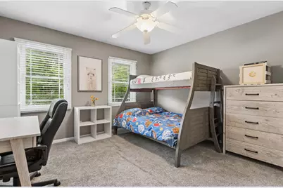 914 Hartford Drive, Gurnee, IL 60031 - Photo 16