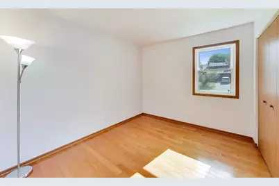 394 Pine Grove Avenue, Gurnee, IL 60031 - Photo 16