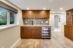 1311 E Woodford Pl, Arlington Heights, IL 60004 - Photo 10