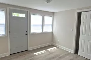 910 Cleary Ave, Joliet, IL 60435 - Photo 8