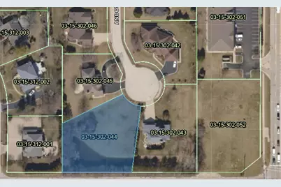 802 Andover Court, Prospect Heights, IL 60070 - Photo 2