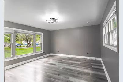 547 E 148th Place, Harvey, IL 60426 - Photo 12