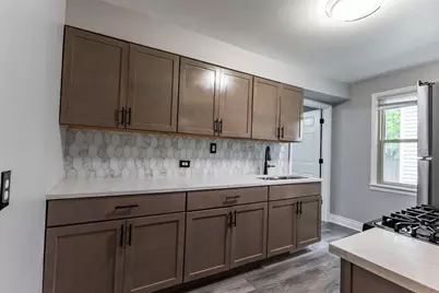 547 E 148th Place, Harvey, IL 60426 - Photo 6