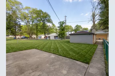 547 E 148th Place, Harvey, IL 60426 - Photo 32