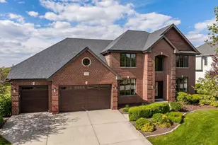1045 Hilltop Dr, Lemont, IL 60439 - Photo 4