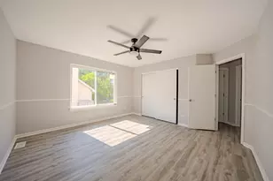 24104 Primrose Cir, Plainfield, IL 60585 - Photo 10