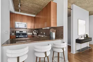 611 S Wells St, Chicago, IL 60607 - Photo 6
