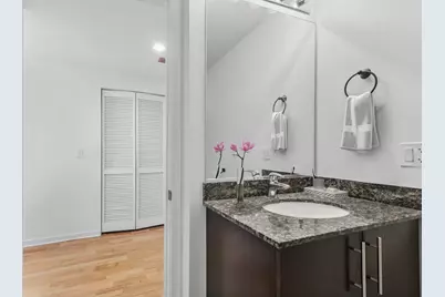 611 S Wells Street #2904, Chicago, IL 60607 - Photo 10
