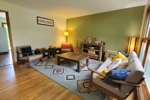 678 Ray Ave, West Chicago, IL 60185 - Photo 8