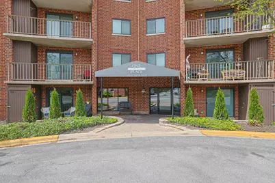 1 Bloomingdale Place #200, Bloomingdale, IL 60108 - Photo 2