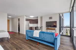 1122 N Clark St, Chicago, IL 60610 - Photo 10