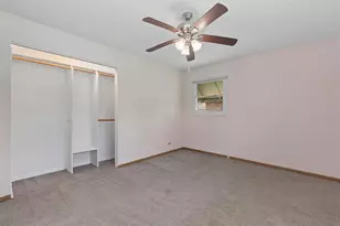 6854 Saratoga Dr, Bridgeview, IL 60455 - Photo 12