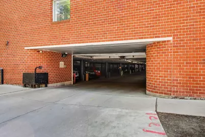 5400 S Hyde Park Boulevard #C12, Chicago, IL 60615 - Photo 32
