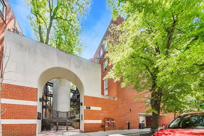 5400 S Hyde Park Boulevard #C12, Chicago, IL 60615 - Photo 2