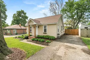 208 Oak St, Big Rock, IL 60511 - Photo 1