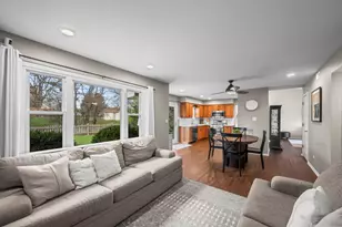 163 Denberry Ct, Lake Zurich, IL 60047 - Photo 14