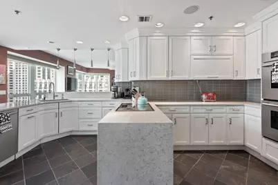 57 E Delaware Place #3804, Chicago, IL 60611 - Photo 10