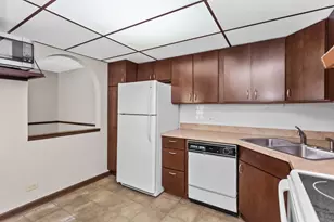 122 Circle Ave, Forest Park, IL 60130 - Photo 6