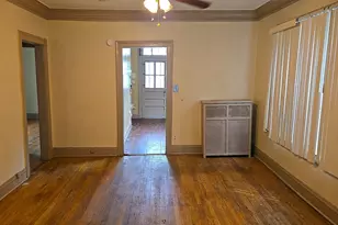7627 S Bennett Ave, Chicago, IL 60649 - Photo 14
