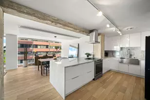 320 W Oakdale Ave, Chicago, IL 60657 - Photo 12