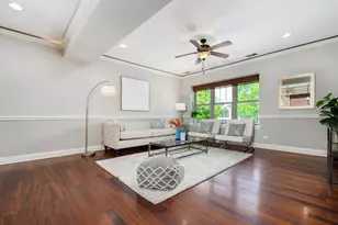 4650 N Karlov Ave, Chicago, IL 60630 - Photo 4