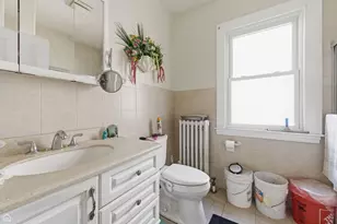 6710 N Artesian Ave, Chicago, IL 60645 - Photo 24