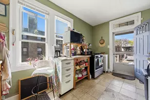 6710 N Artesian Ave, Chicago, IL 60645 - Photo 22