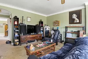 6710 N Artesian Ave, Chicago, IL 60645 - Photo 18