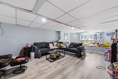6710 N Artesian Avenue, Chicago, IL 60645 - Photo 28