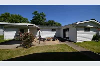 8 E Crownview, Mt Vernon, IL 62864 - Photo 4