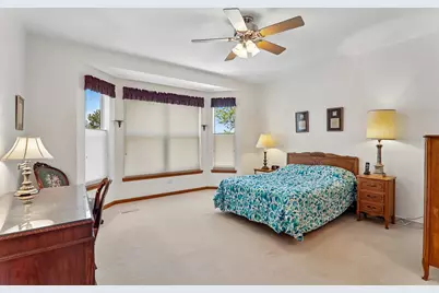 3402 Stretch Run Road, Grayslake, IL 60030 - Photo 18
