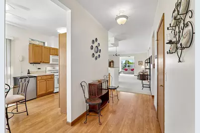 3402 Stretch Run Road, Grayslake, IL 60030 - Photo 4