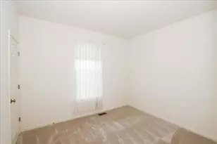 126 Abbott Ct, Bartlett, IL 60103 - Photo 18