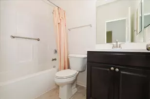 126 Abbott Ct, Bartlett, IL 60103 - Photo 20
