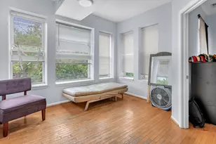 6706 S Ridgeland Ave, Chicago, IL 60649 - Photo 8