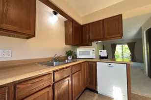 1578 Liberty Dr, Glendale Heights, IL 60139 - Photo 12