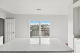 2333 Summerlin Dr, Aurora, IL 60503 - Photo 14