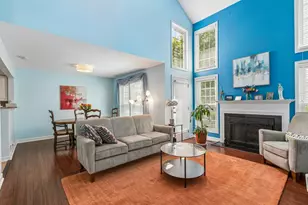 9038 Delphia Ave, Des Plaines, IL 60016 - Photo 4