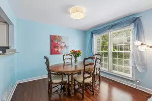 9038 Delphia Ave, Des Plaines, IL 60016 - Photo 8