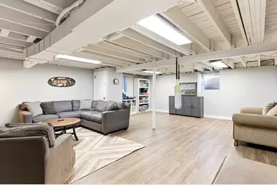 334 E Huntington Lane, Elmhurst, IL 60126 - Photo 22