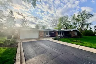 11714 S 82nd Ct, Palos Park, IL 60464 - Photo 2